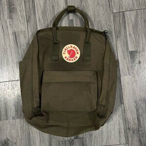 Fjallraven Kanken Classic Olive Green Everyday Backpack